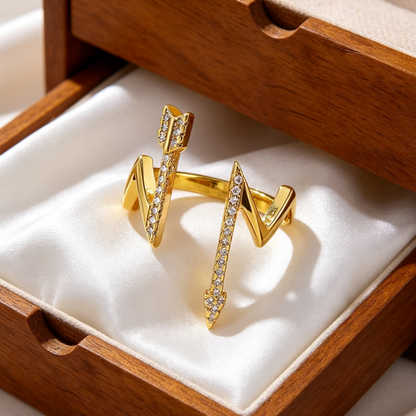 Unisex Arrow Ring In Copper With 18K Real Gold Plated PVD Coating, Waterproof Non Tarnish Design Featuring Zircon Inlay
