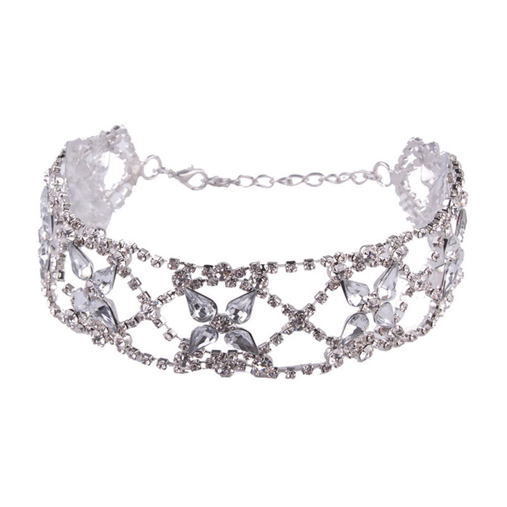 Petal Choker Necklace In Gold Alloy With Sparkling Rhinestone Inlay For Elegant Style