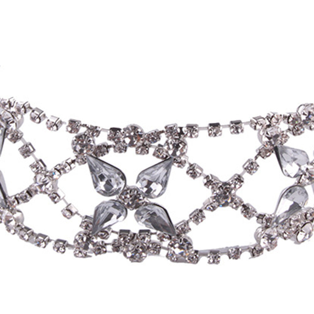 Petal Choker Necklace In Gold Alloy With Sparkling Rhinestone Inlay For Elegant Style