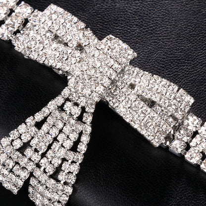 Silver Alloy Bow Tie Necklace For Women With Electroplated Finish And Rhinestone Pendant