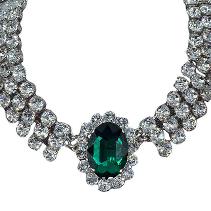 Exaggerated Silver Alloy Necklace For Women With Rhinestone Pendant, Stylish And Elegant Jewelry