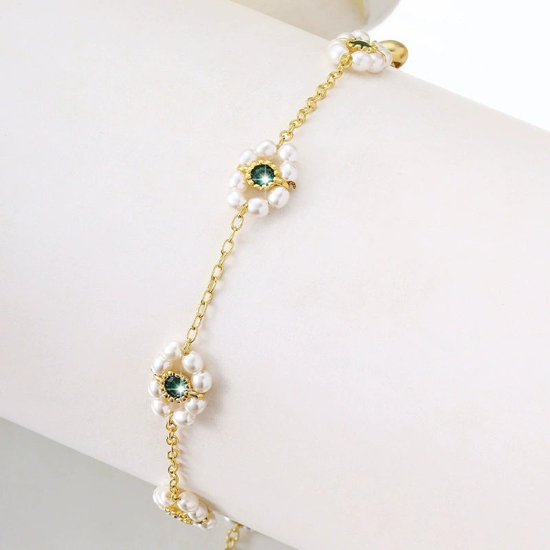 Vintage Style Flowers Beading Bracelets For Women With Electroplated Copper And Slider Chain