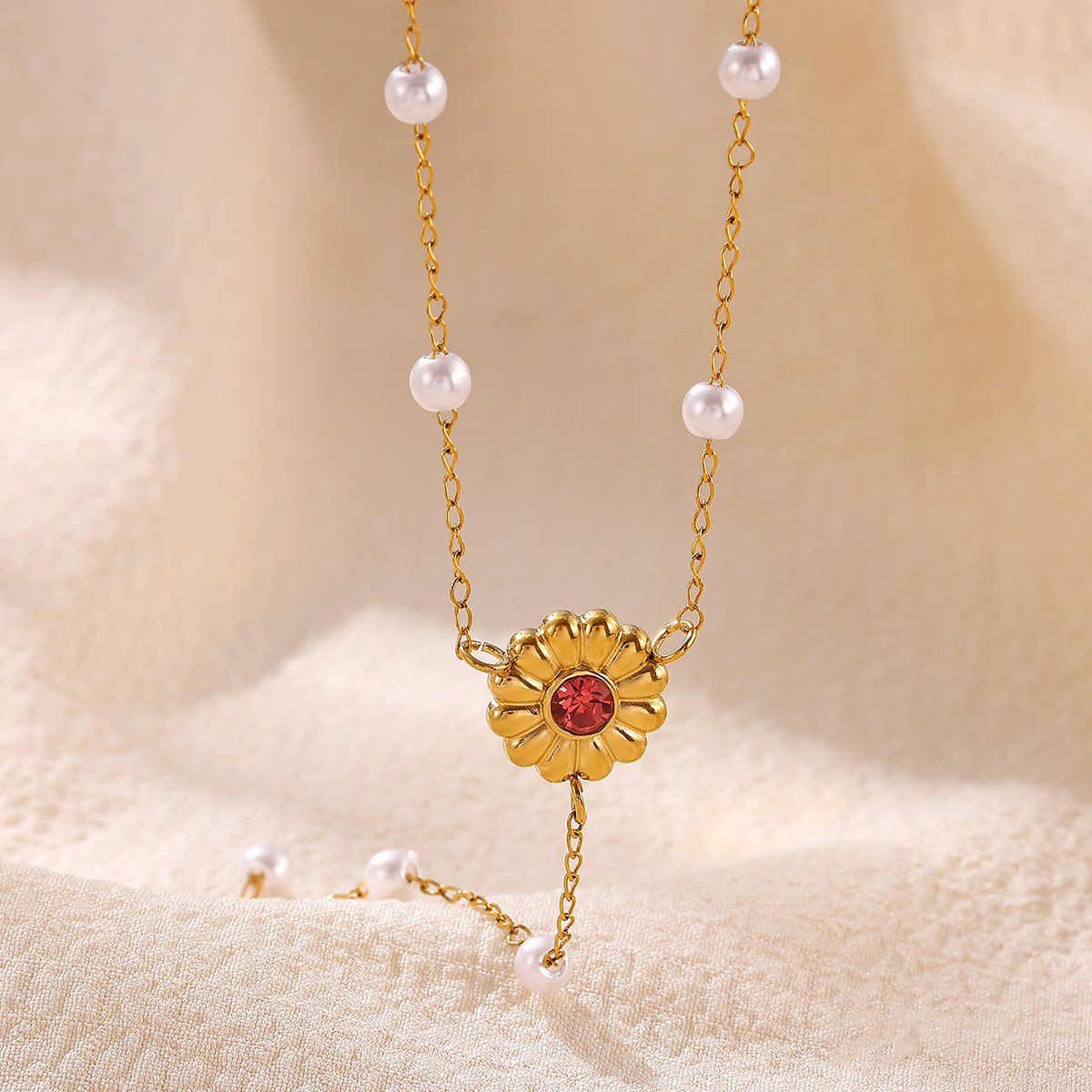 Baroque Y-Necklace Lariat With Flower Pattern In 304 Stainless Steel, 18K Gold Plated PVD, Imitation Pearl Cable Chain