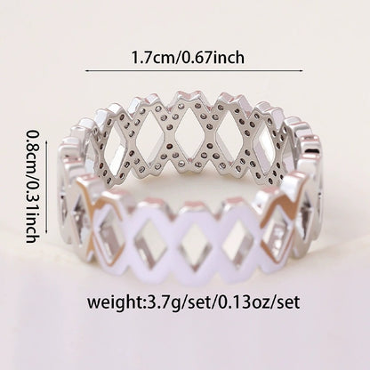 Sweet Lace Wide Band Ring For Women In Electroplated Copper Featuring Elegant Design