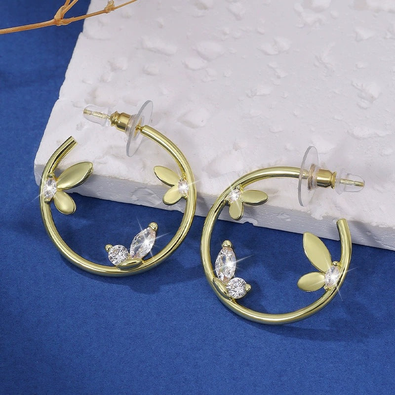 Circle Stud Earrings For Women Made Of Copper Featuring Zircon Inlay With Electroplated Finish And Copper Ear Pins