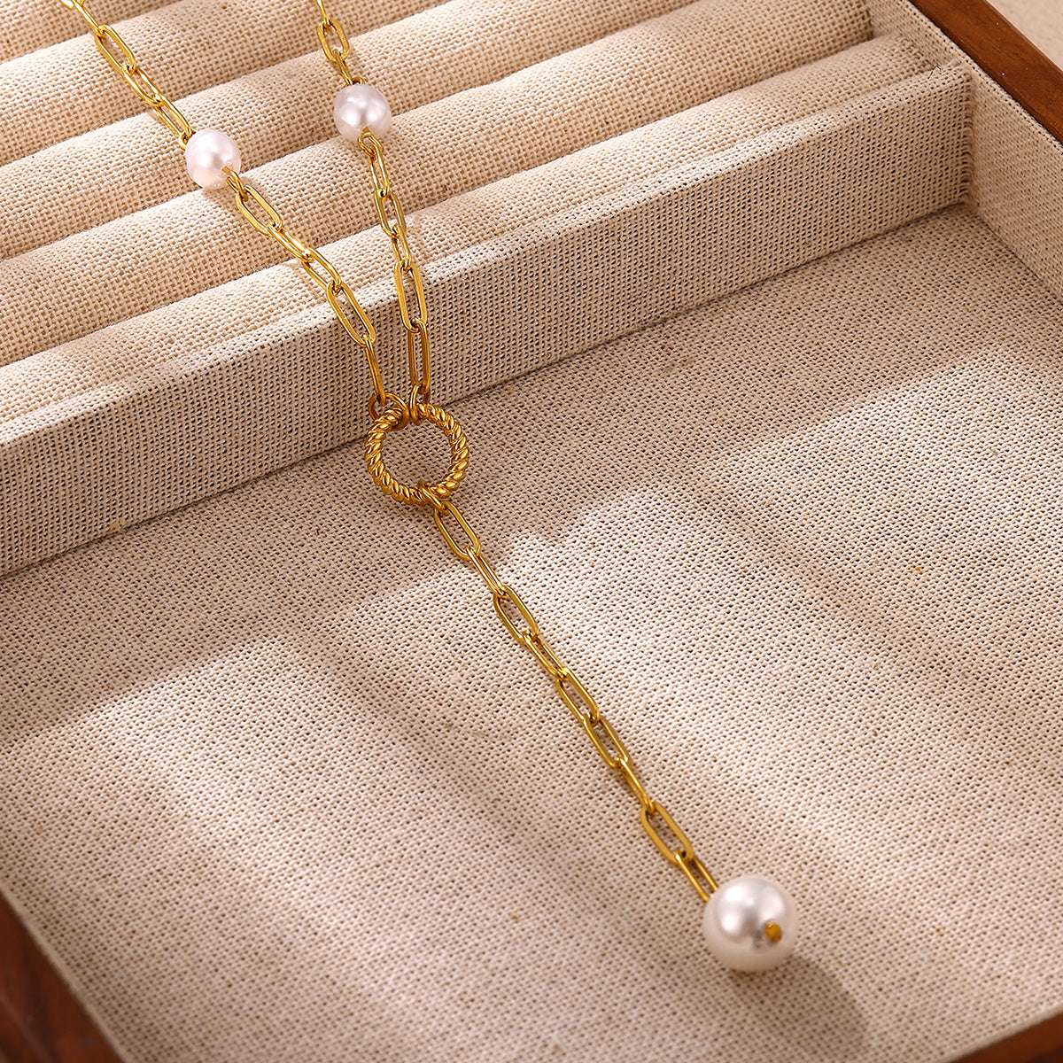 Baroque Y-Necklace Lariat With Flower Pattern In 304 Stainless Steel, 18K Gold Plated PVD, Imitation Pearl Cable Chain