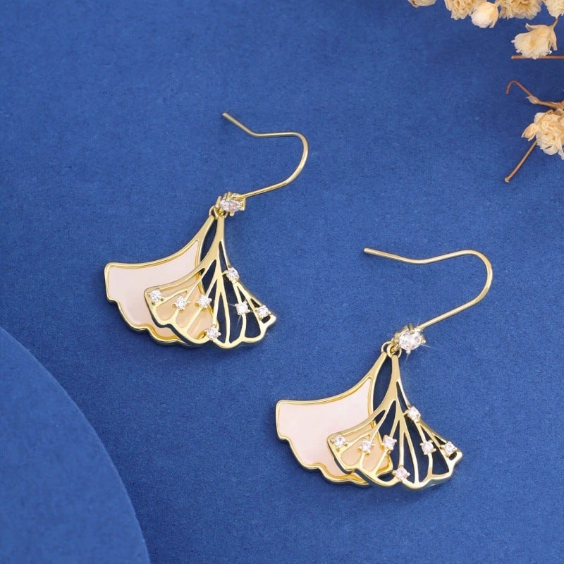 Ginkgo Leaf Stud Earrings For Women In Copper With Zircon Inlay, Featuring Retro Style