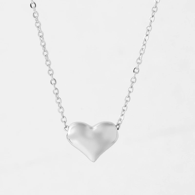 Heart Shape Copper Choker Necklace For Women With Copper Cable Chain Featuring Electroplated Finish