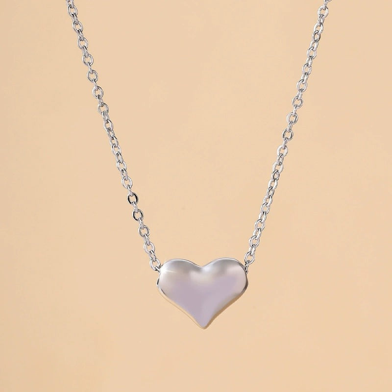 Heart Shape Copper Choker Necklace For Women With Copper Cable Chain Featuring Electroplated Finish