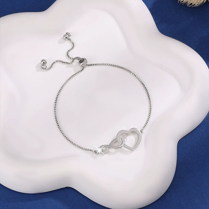 Romantic Heart Shape Copper Bracelet For Women With White Electroplated Gold Plating