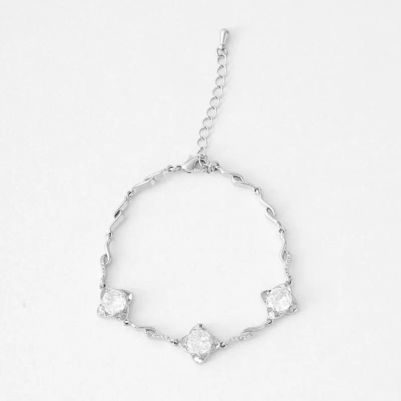 Irregular Copper Bracelet For Women Featuring Unique Design And Elegant Style