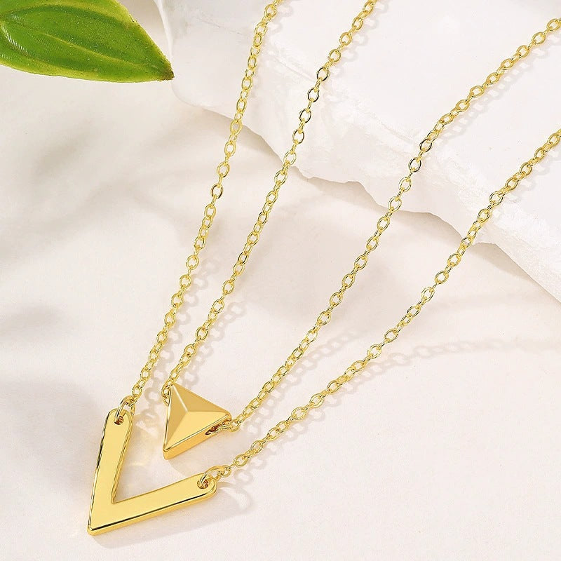Trillion-cut Necklace For Women With Copper Pendant Featuring Electroplated Gold Plating And Zircon Inlay