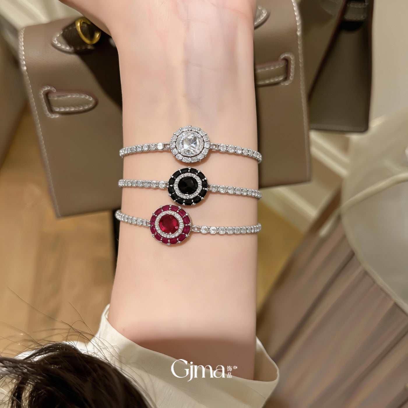 Vintage Style Oval Copper Bracelet For Women With Zircon Inlay In Silver