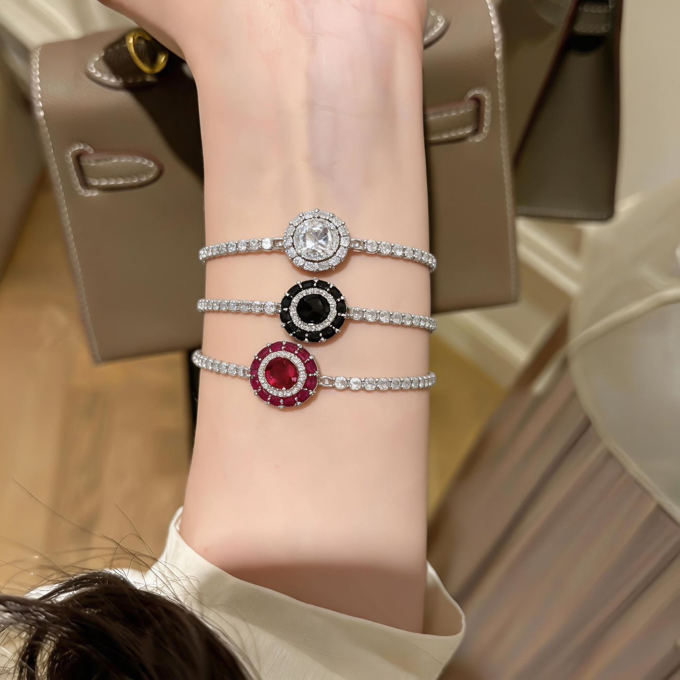 Vintage Style Oval Copper Bracelet For Women With Zircon Inlay In Silver
