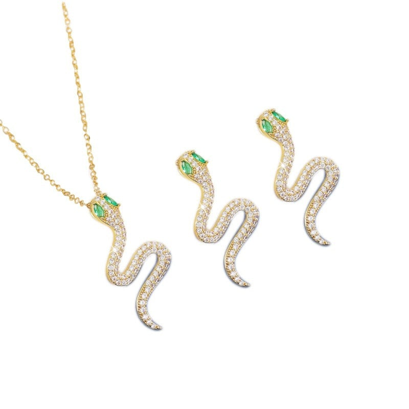 Gold Snake Pendant Necklace For Women In Copper With Zircon Inlay On Cable Chain