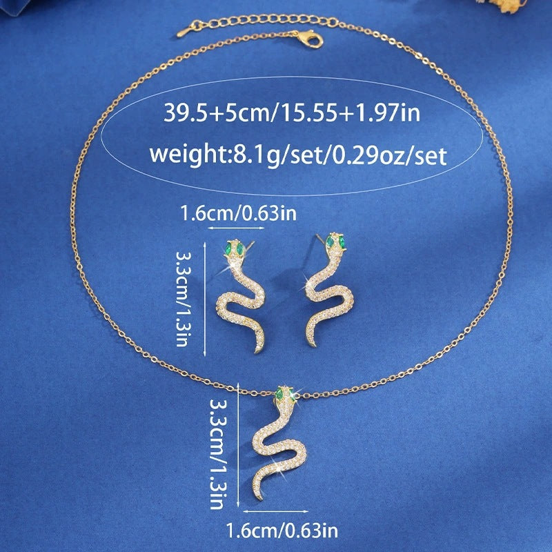 Gold Snake Pendant Necklace For Women In Copper With Zircon Inlay On Cable Chain