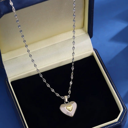 Heart Shape Gold Necklace For Women In Simple Style Featuring Electroplated Copper Pendant