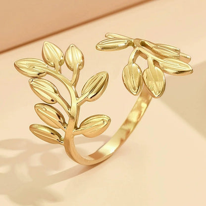 Simple Style Leaf Open Ring In Gold Electroplated Copper, Unisex Design