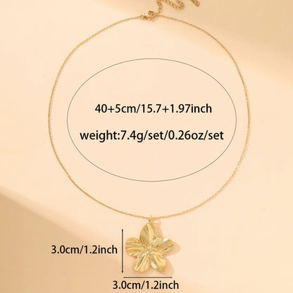 Sunflower White Necklace For Women With Electroplated Copper Pendant And Cable Chain