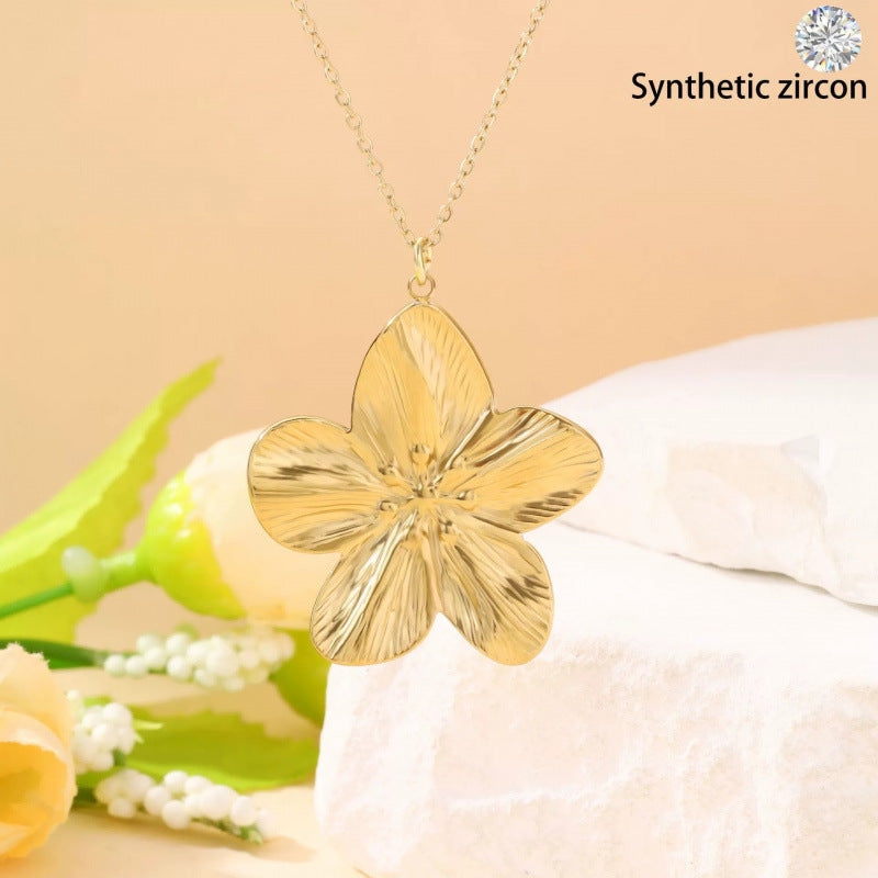 Sunflower White Necklace For Women With Electroplated Copper Pendant And Cable Chain