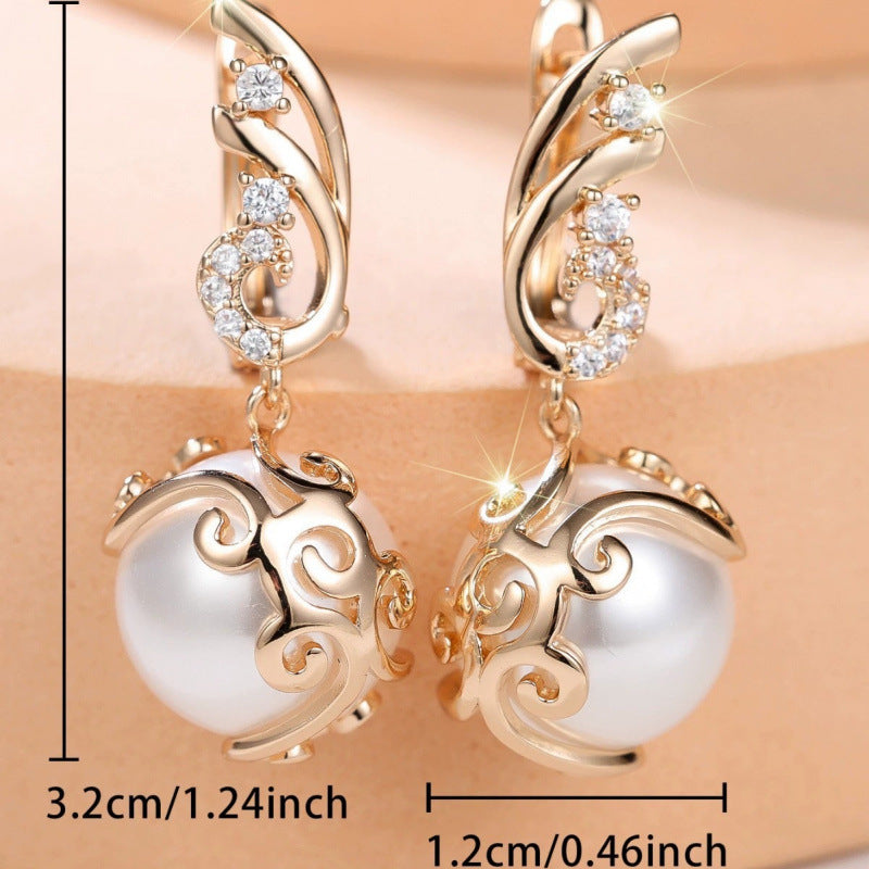 Irregular Stud Earrings For Unisex Featuring Electroplated Copper Posts And Freshwater Pearl Inlay