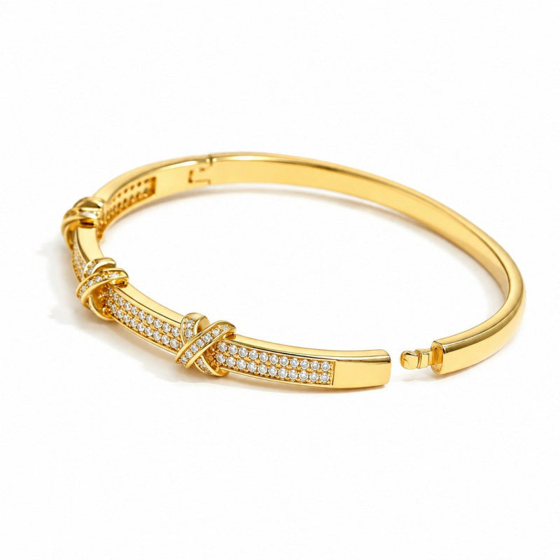 Women’s Copper Bangle With Electroplated Gold Plating And Zircon Inlay, Elegant Letter Pattern Design