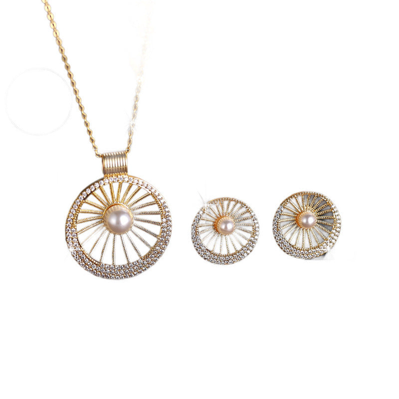 Sunflower Necklace For Women With Electroplated Copper And Zircon Inlay, Featuring Micro Super Whisper Thin Chain