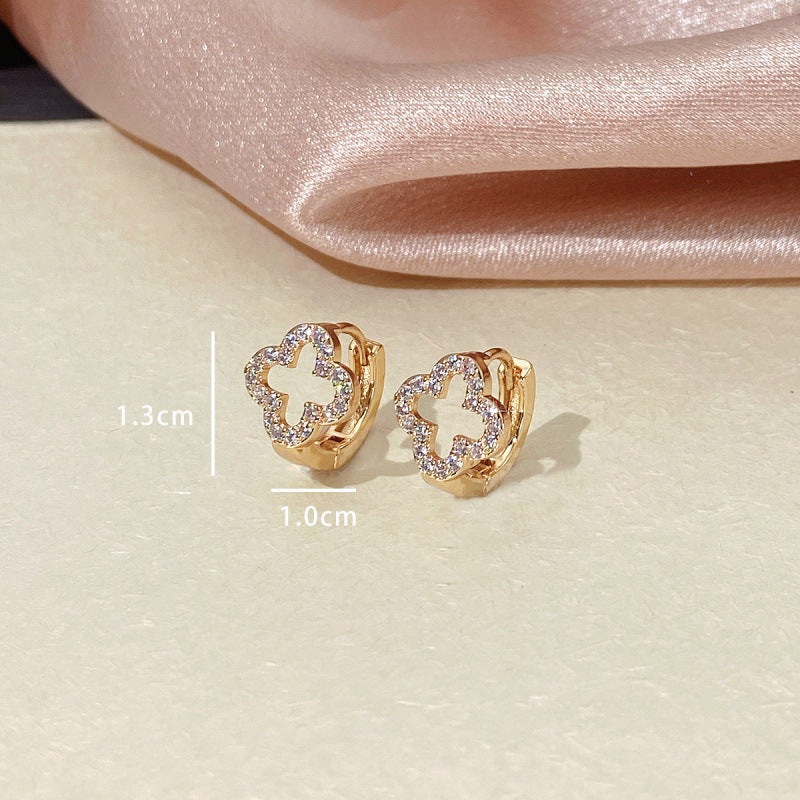 Lucky Heart Copper Earrings With Zircon Inlay In Gold, Simple Style For Women Ear Clips
