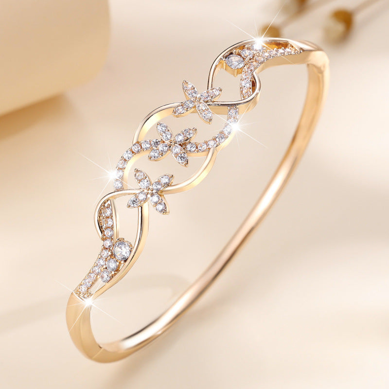 Women’s Copper Bangle With Twist Pattern And Flowers, Inlaid With Rhinestones, Available In Gold