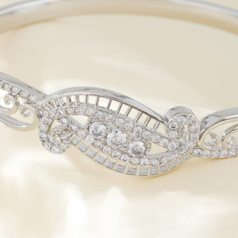 Elegant Women's Copper Bangle With Silver Electroplated Finish, 1 PCS Package