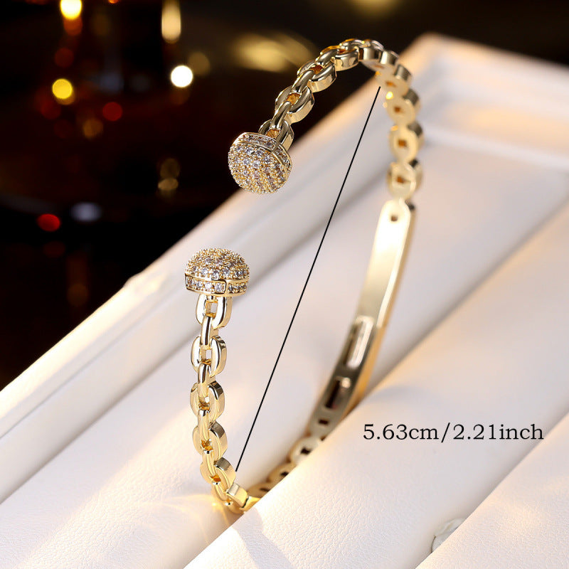 Luxurious Round Copper Bangle For Women With Zircon Inlay And Electroplated Gold Plating