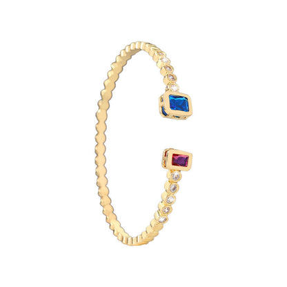 Irregular Copper Bangle With Electroplated Gold Plating Process In White
