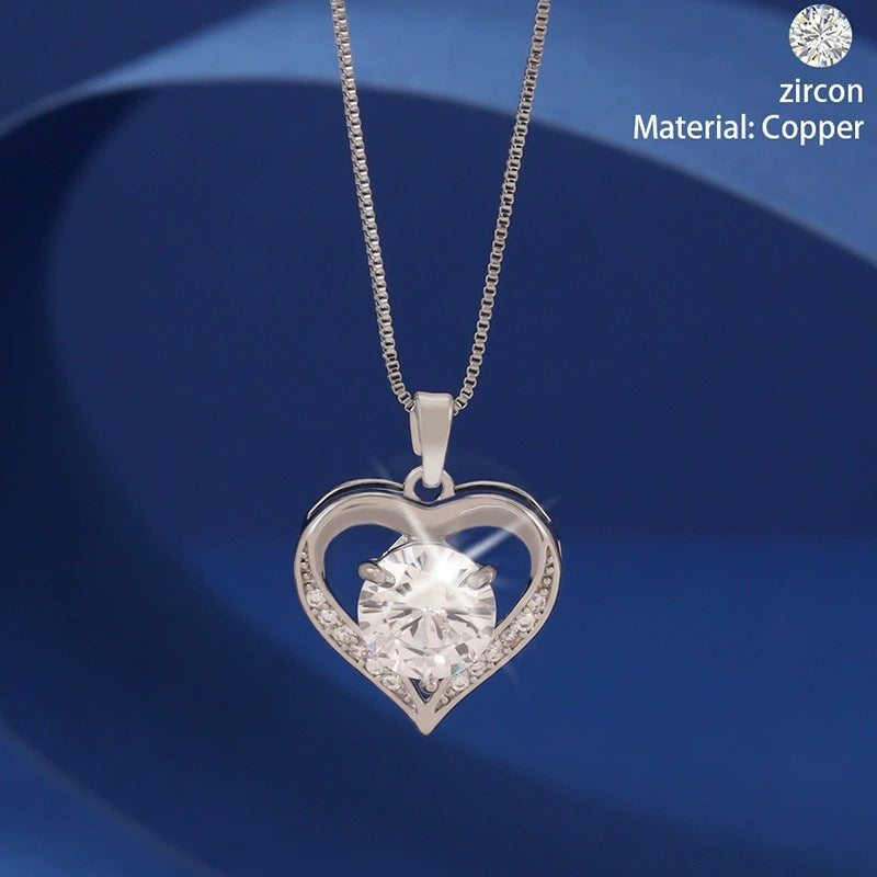 Heart Shape Choker Necklace For Women With Copper Bezel Setting And Zircon Inlay On Cable Chain