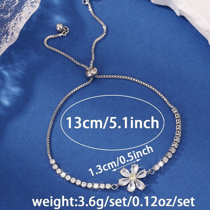 Flowers Bracelet For Women In Simple Style, Featuring Copper Chain And Copper Pendant With Electroplated Gold Plating