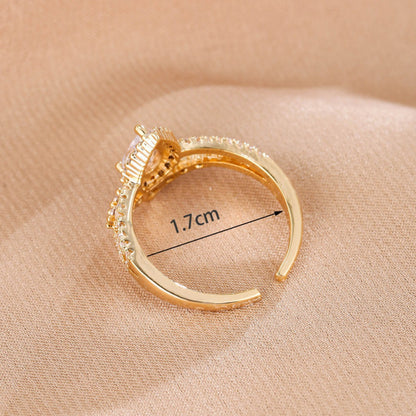 Crown Ring For Women In Yellow Copper With Real Gold Electroplated Finish