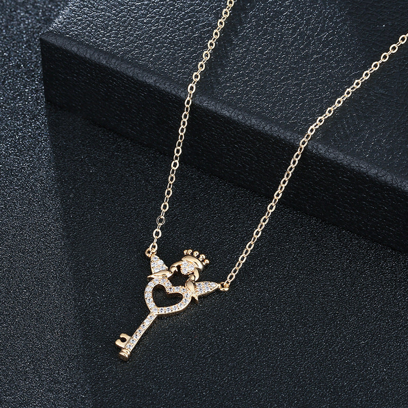 Heart Shape Gold Copper Sweater Chain Necklace For Women In With Zircon Inlay And Snake Chain