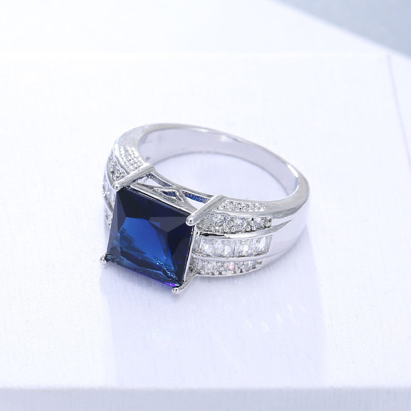 Geometric Copper Ring For Women With Electroplated Gold Plating And Zircon Inlay