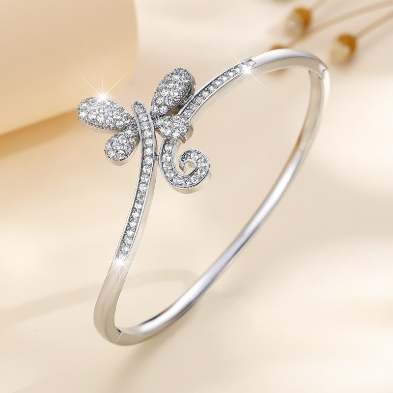 Butterfly Inlay Bangle For Women In Copper With Zircon Electroplated Gold Plating Process