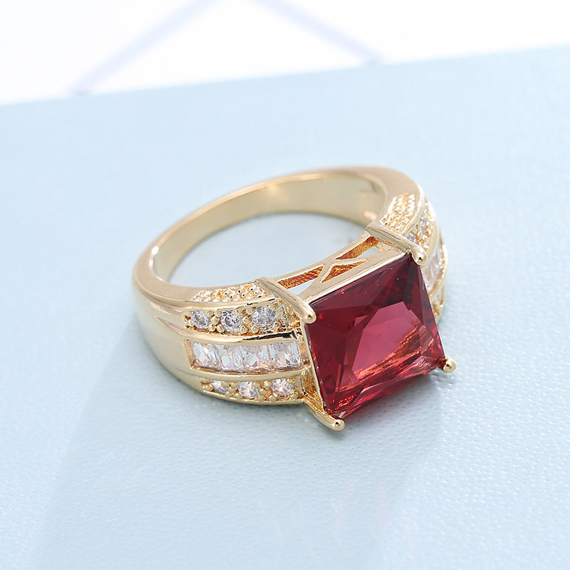 Geometric Copper Ring For Women With Electroplated Gold Plating And Zircon Inlay