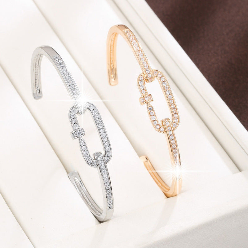 Simple Style Copper Bangle With Zircon Inlay, Electroplated Gold Plating, 1 Piece