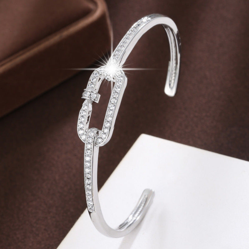 Simple Style Copper Bangle With Zircon Inlay, Electroplated Gold Plating, 1 Piece
