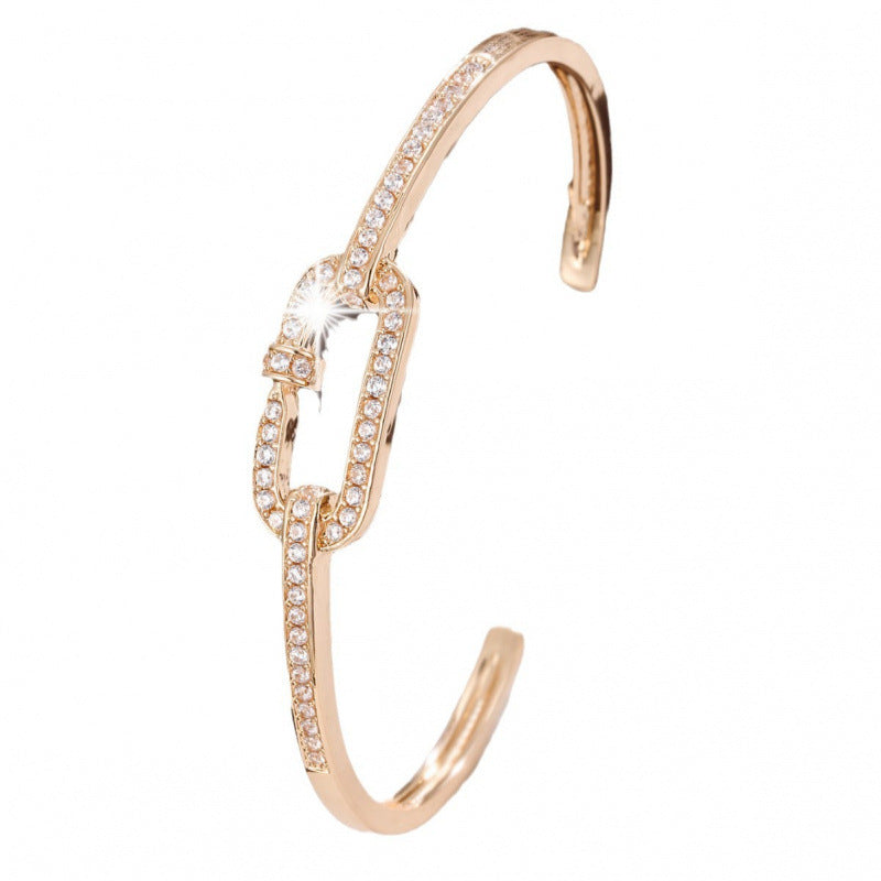 Simple Style Copper Bangle With Zircon Inlay, Electroplated Gold Plating, 1 Piece