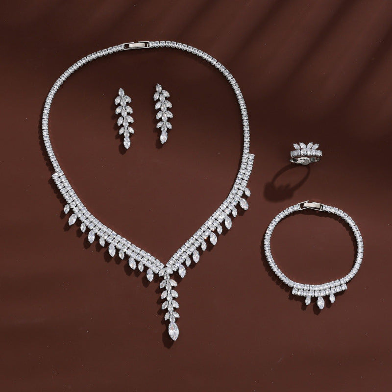 Women’s Flowers Tassel Jewelry Set In Electroplated Copper With Zircon Inlay