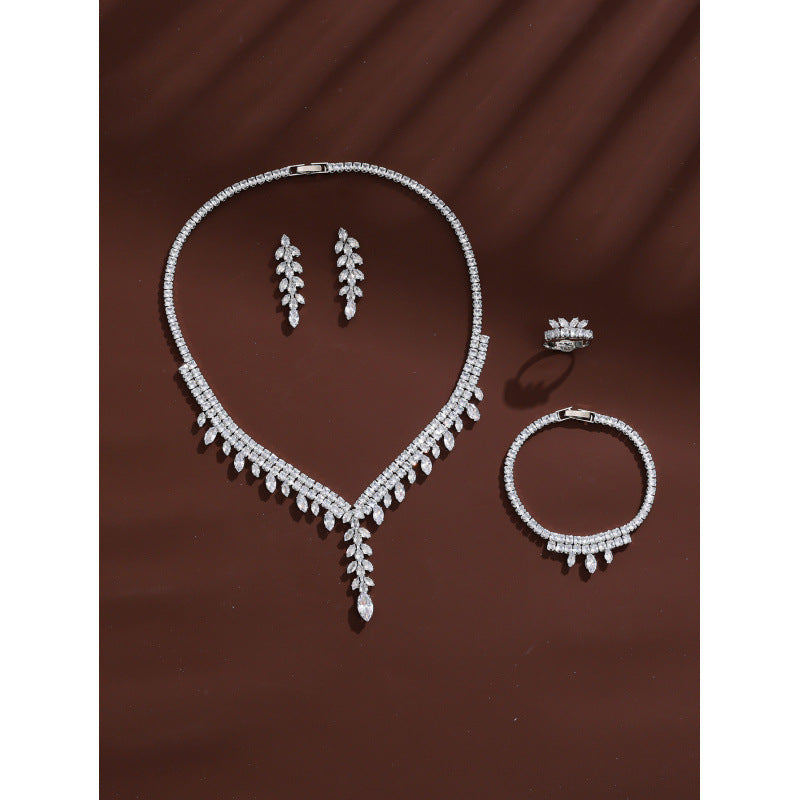 Women’s Flowers Tassel Jewelry Set In Electroplated Copper With Zircon Inlay