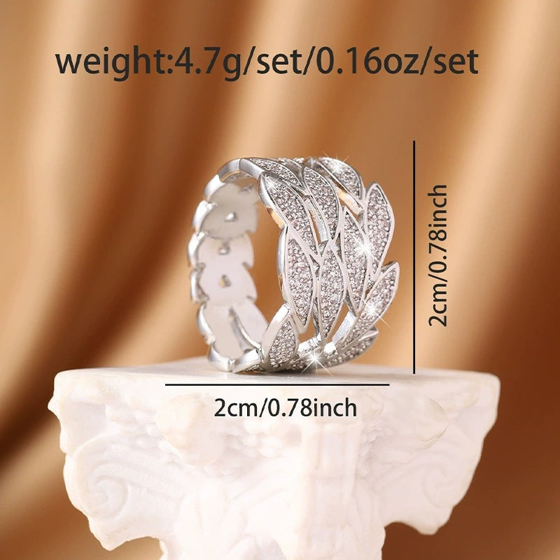 Unisex Leaves Ring In Electroplated Copper Featuring Elegant Design