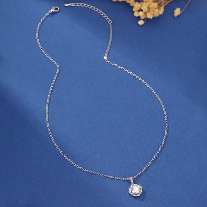 Windmill Necklace For Women In Electroplated Copper Featuring Moissanite Inlay