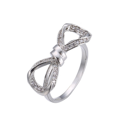 Exaggerated Bow Tie Ring For Women In Electroplated Copper With Rhinestone Inlay