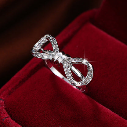 Exaggerated Bow Tie Ring For Women In Electroplated Copper With Rhinestone Inlay