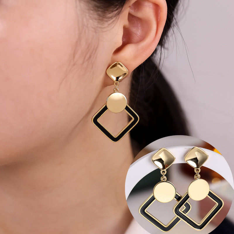 Exaggerated Square Gold Earrings For Women With Copper Ear Pins