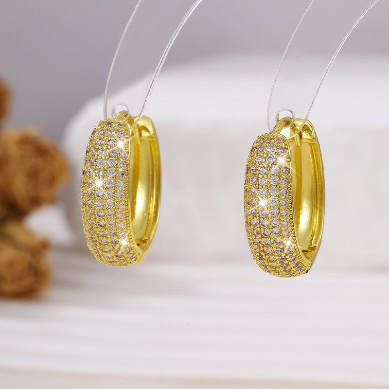Geometric Gold Clip Earrings For Women In Electroplated Copper Material
